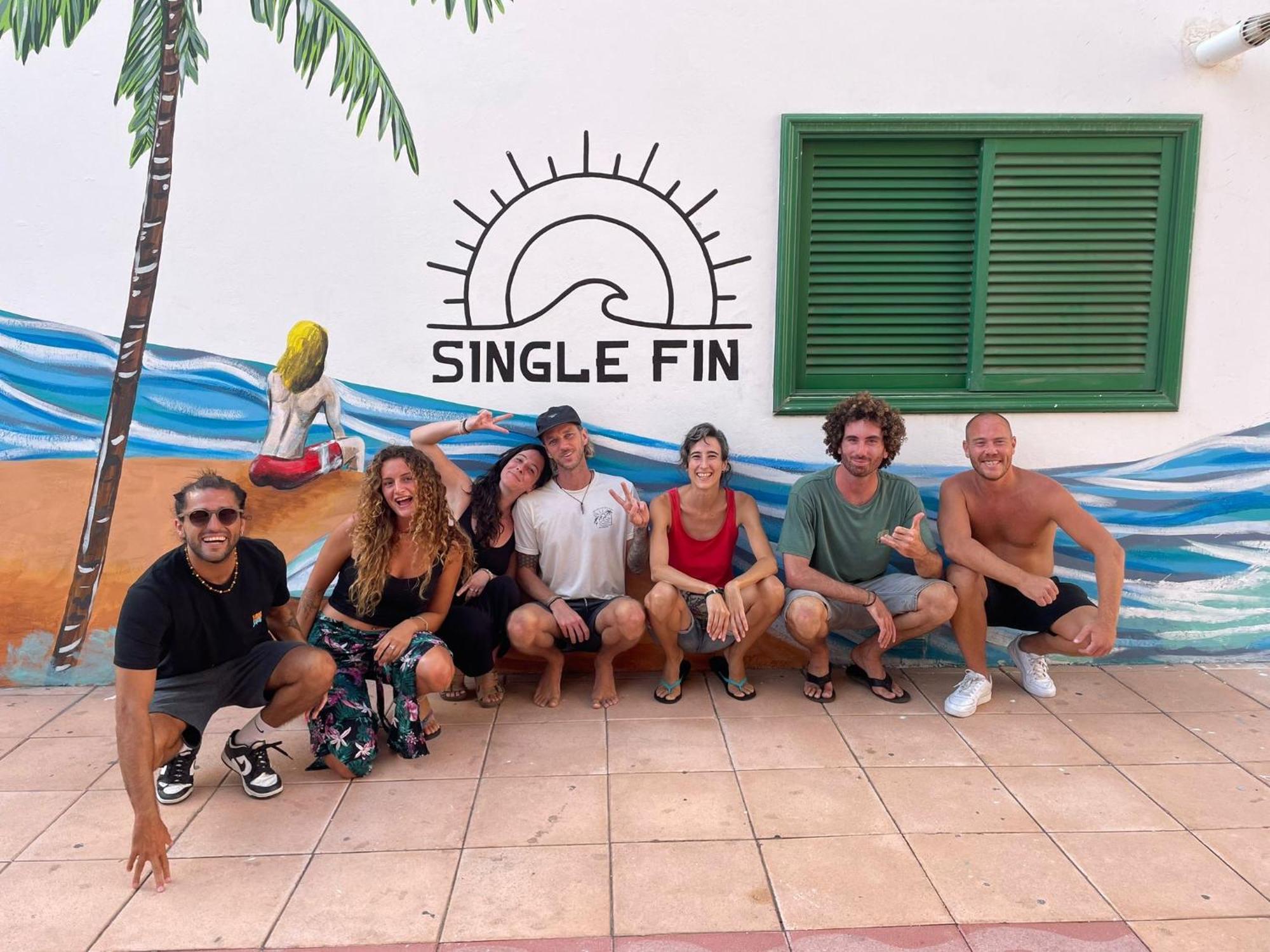 Single Fin Surf Hostel Arona  Exterior photo